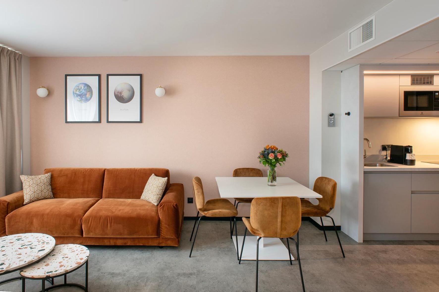 Sevenline Purpan Toulouse 툴루즈 외부 사진